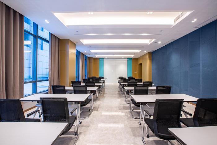 holiday inn express changzhou xinbei an ihg hotel