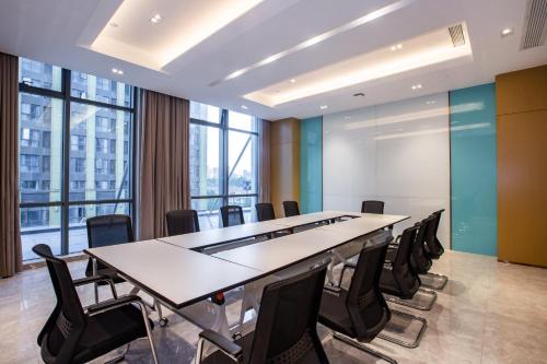 holiday inn express changzhou xinbei an ihg hotel