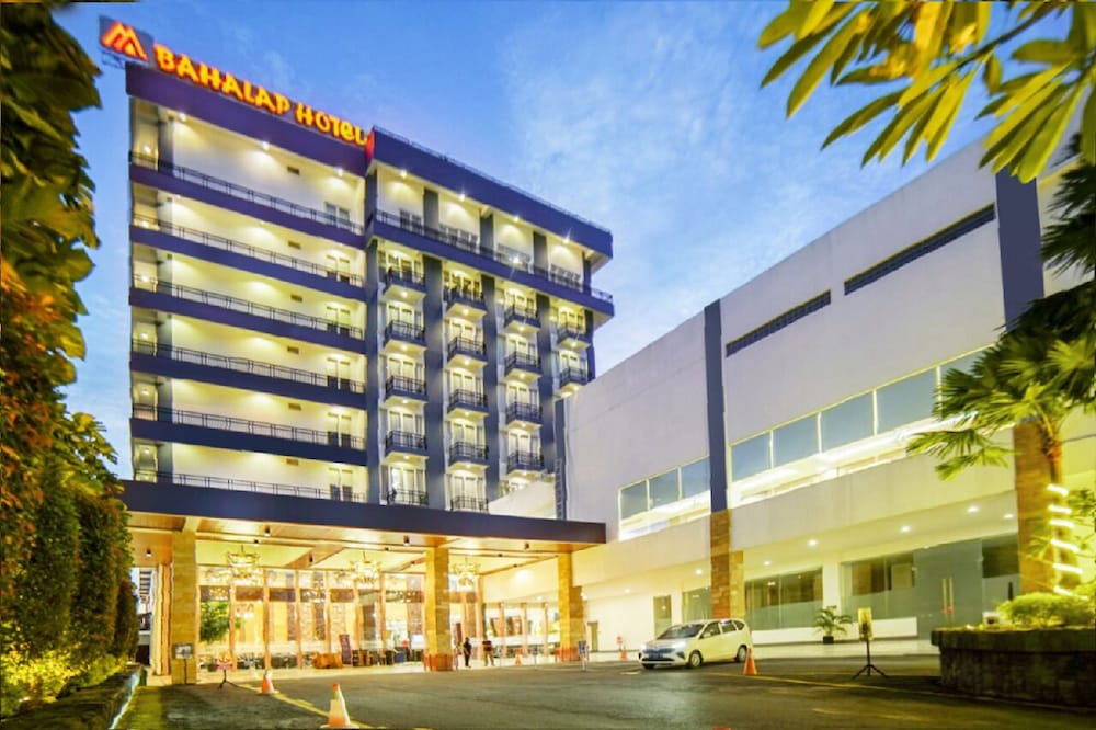 m bahalap hotel palangka raya