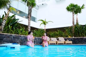 m bahalap hotel palangka raya