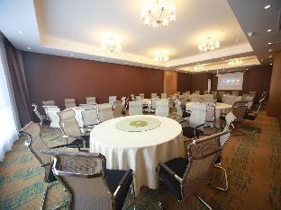 james joyce coffetel qingdao jiaodong international airport jiaodong metro station