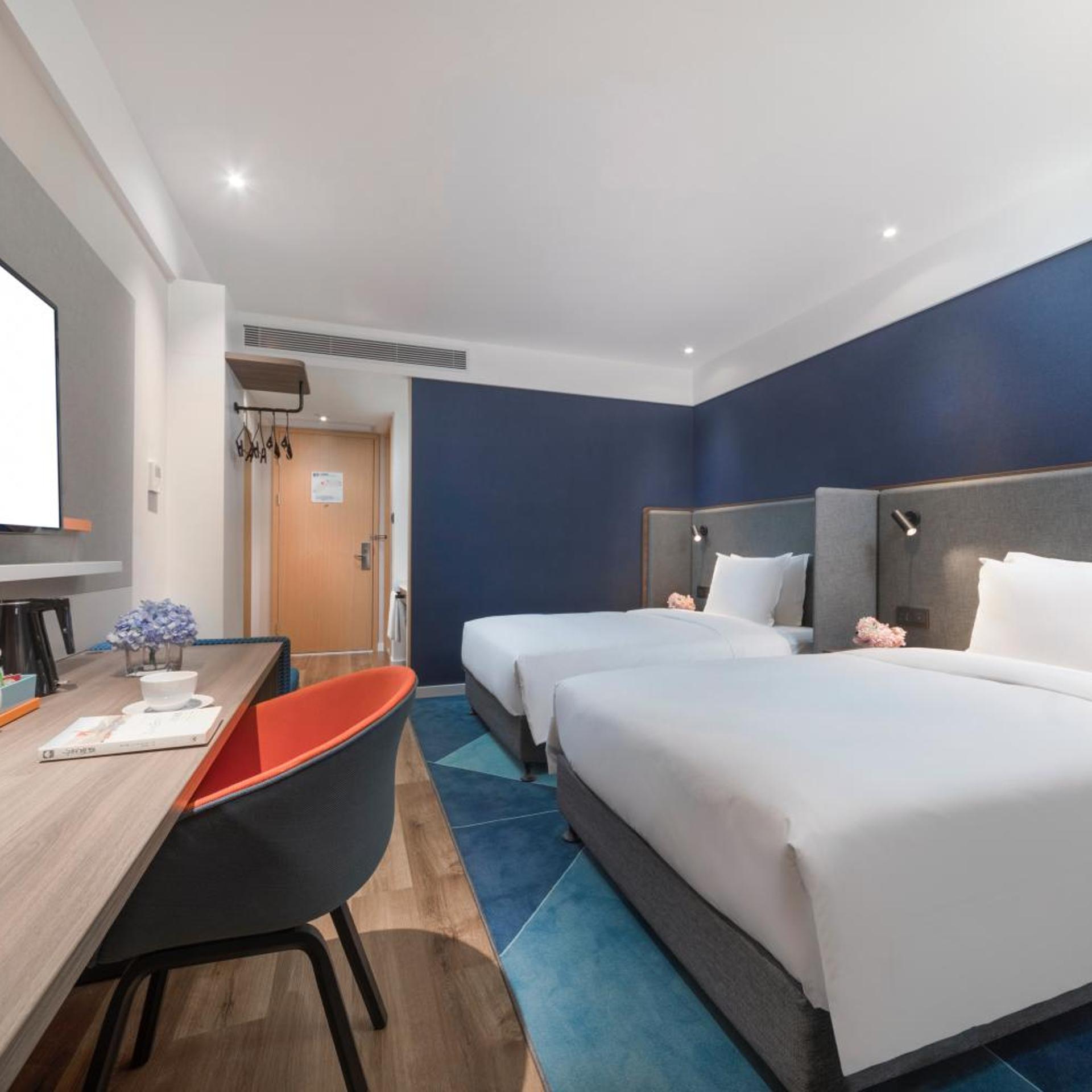 holiday inn express shanghai jiading center an ihg hotel