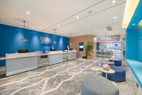 holiday inn express shanghai jiading center an ihg hotel