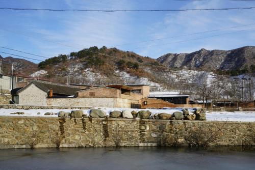 cmyk stoneyards by the great wall