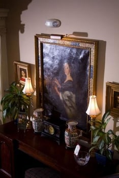 1842 inn