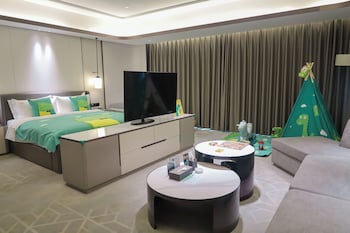 holiday inn ningde dijing