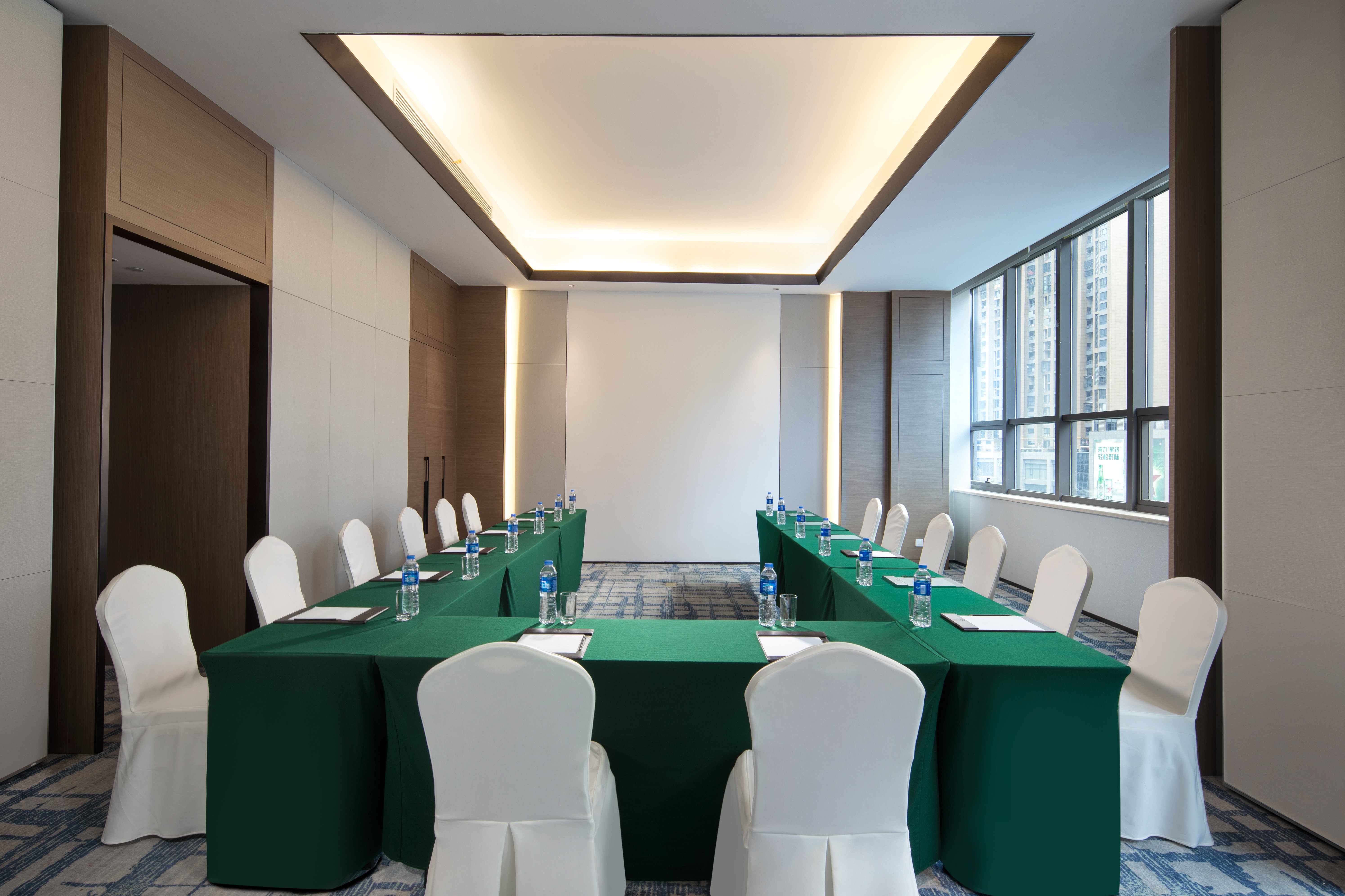 holiday inn ningde dijing