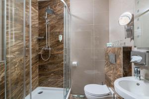 best western plus celebrity suites