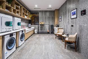 atour hotel baimaiquan jinan shuangshan street