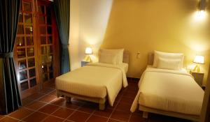 olinia airport hotel
