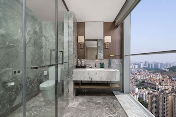 Crowne Plaza Nanning City Center, An Ihg Hotel,Guangxi>>Nanning,4 star