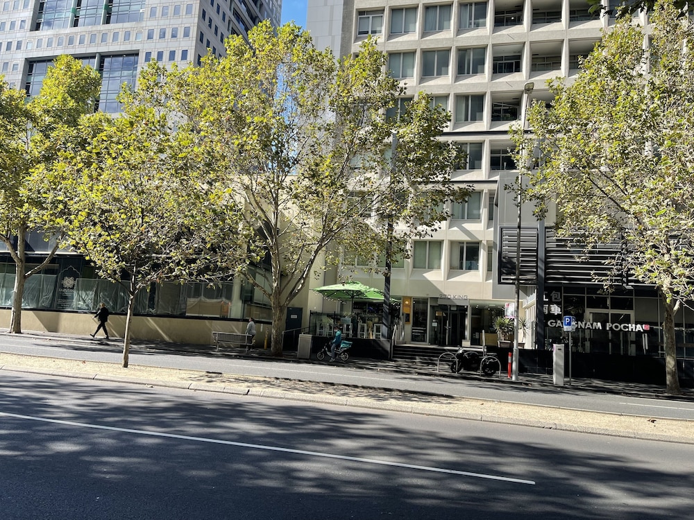 city lifestyle accommodation hostel