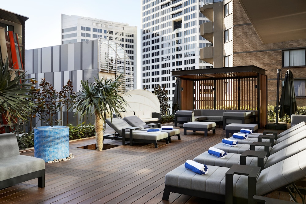 crowne plaza sydney darling harbour an ihg hotel