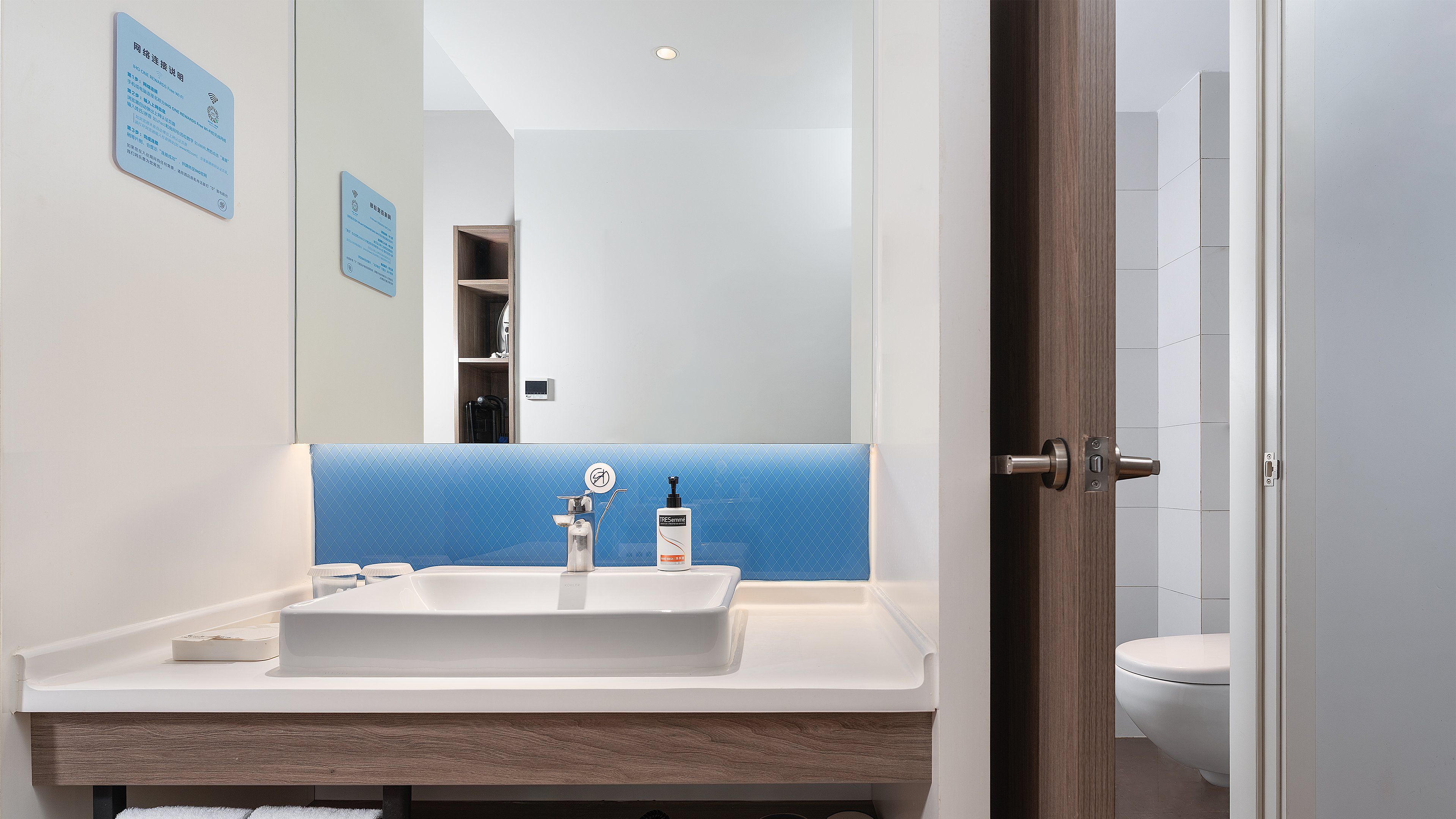 holiday inn express kunming west an ihg hotel