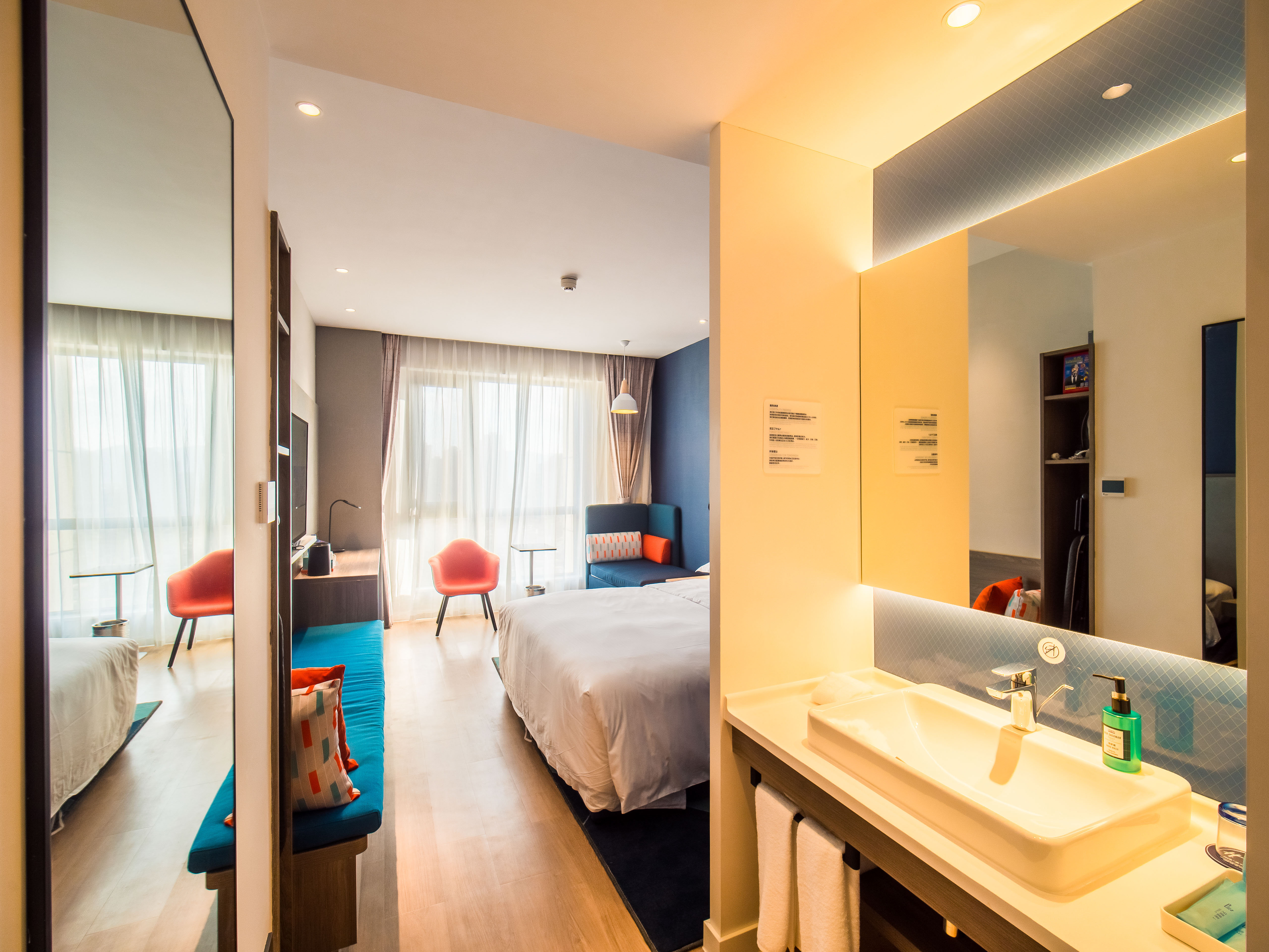 holiday inn express kunming west an ihg hotel
