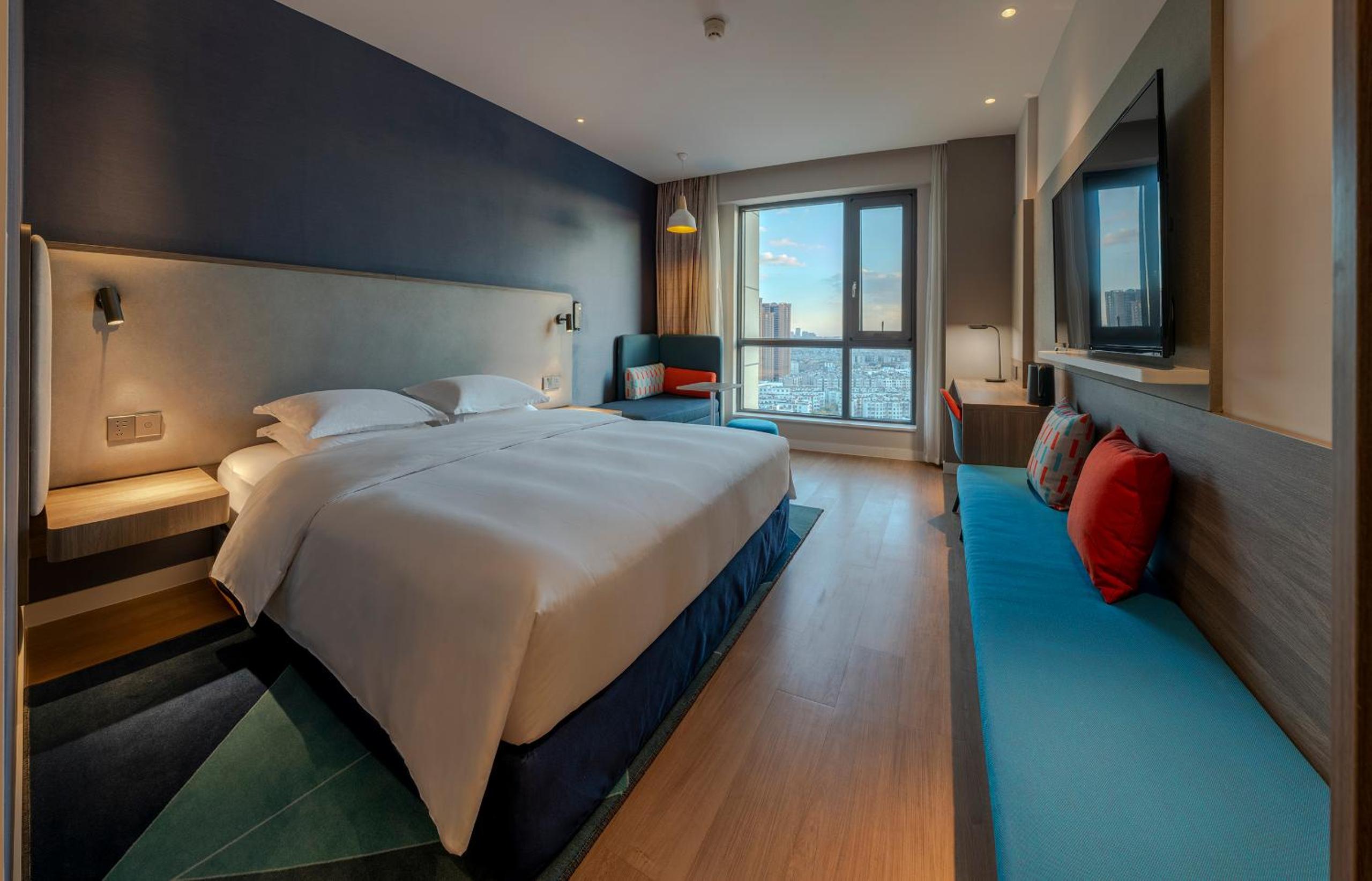holiday inn express kunming west an ihg hotel