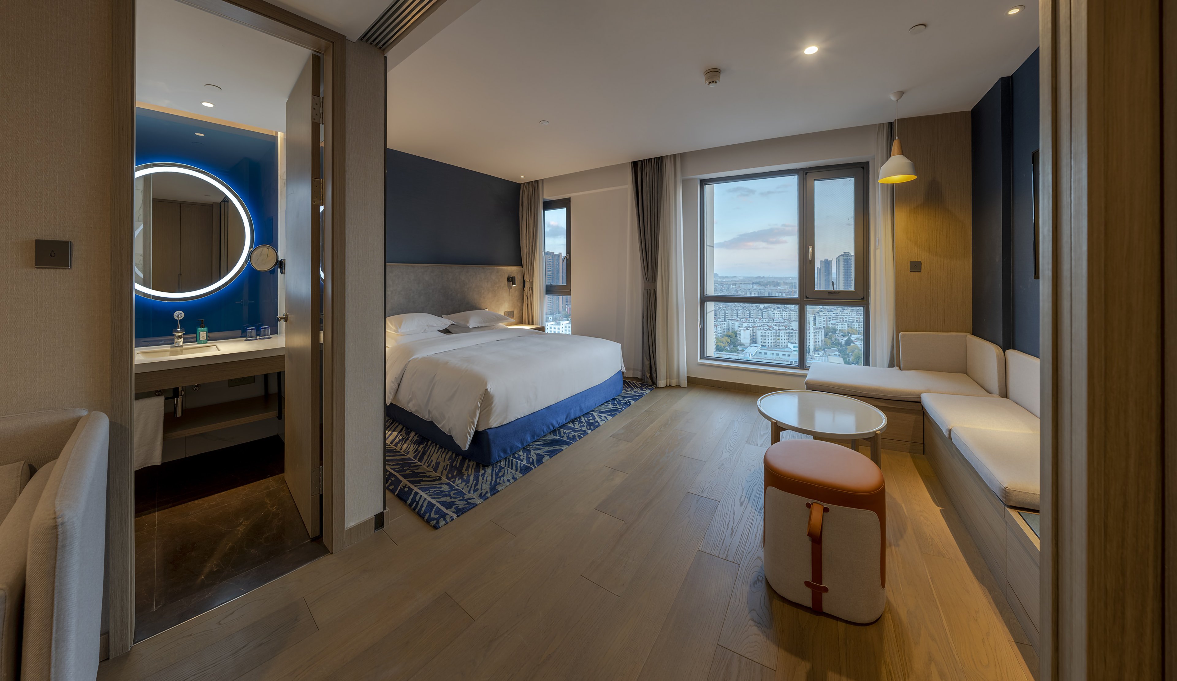 holiday inn express kunming west an ihg hotel