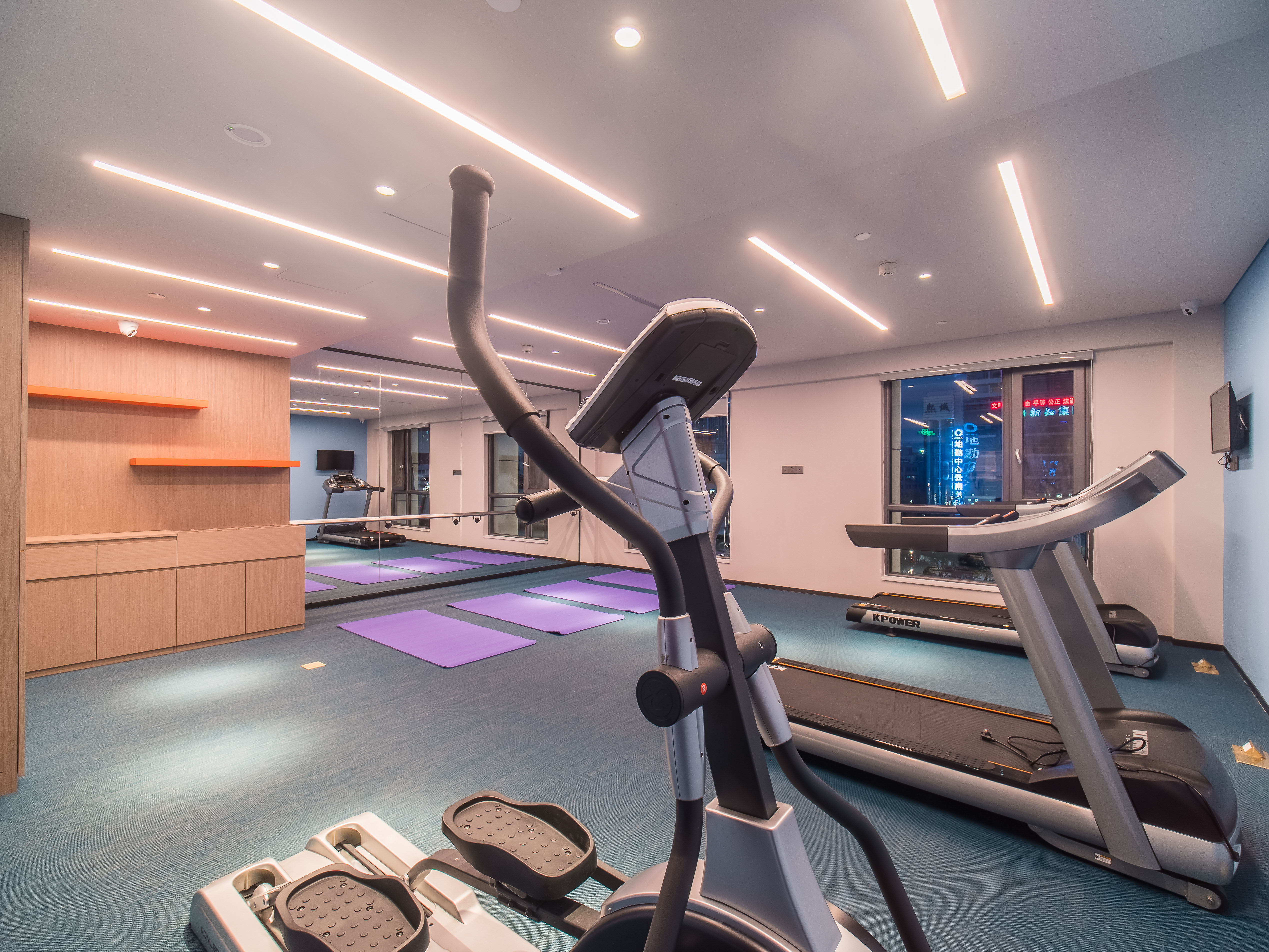 holiday inn express kunming west an ihg hotel