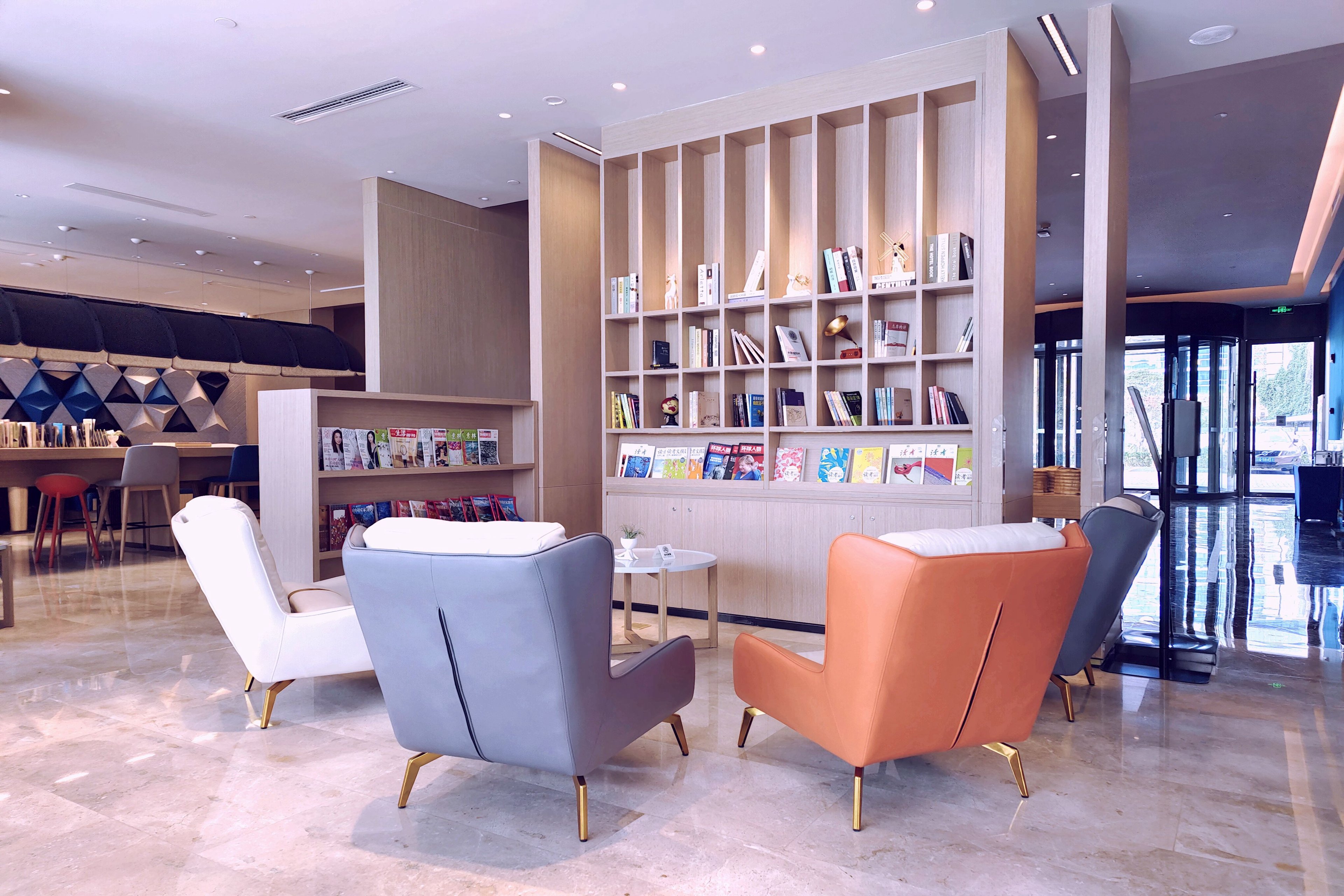 holiday inn express kunming west an ihg hotel