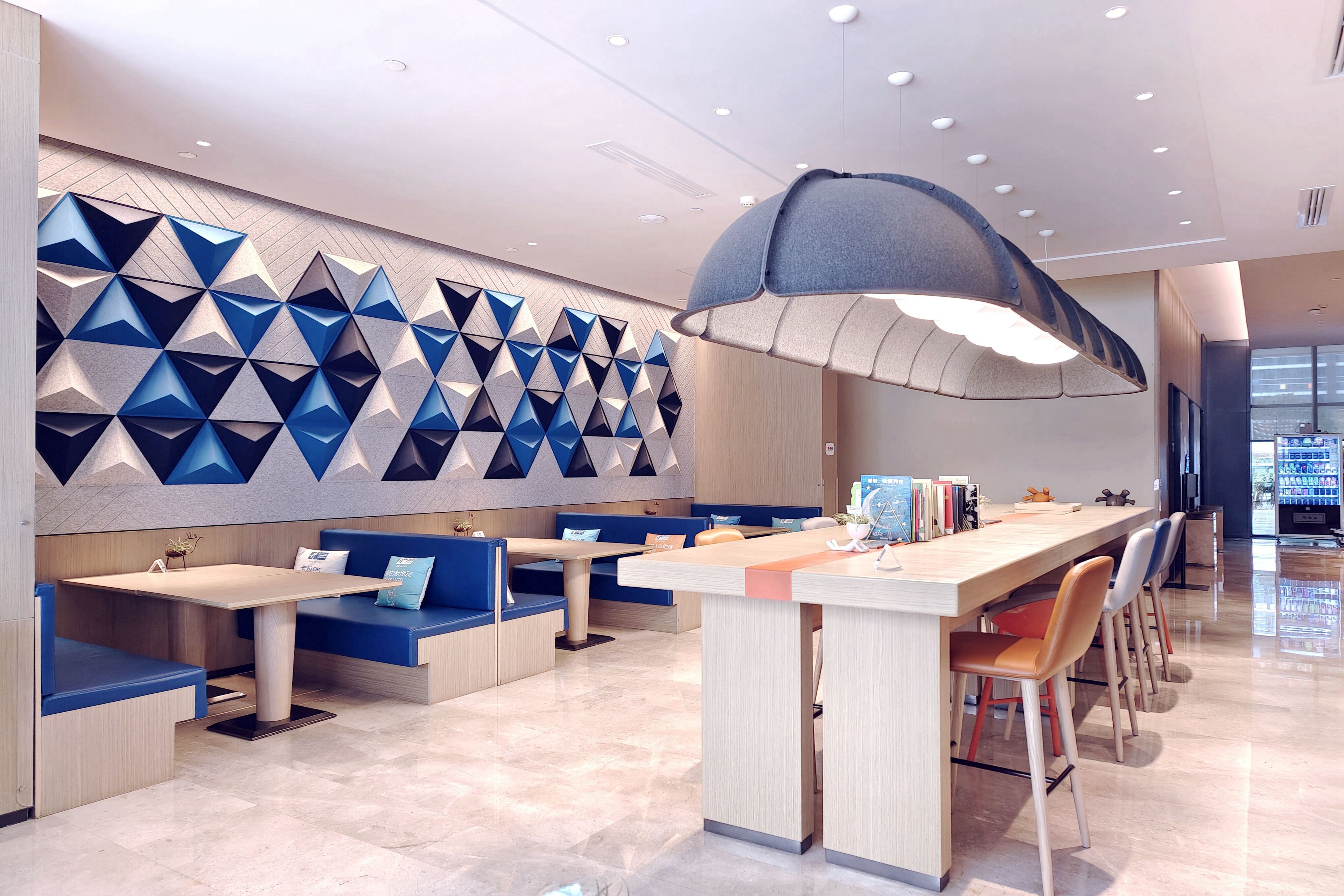 holiday inn express kunming west an ihg hotel