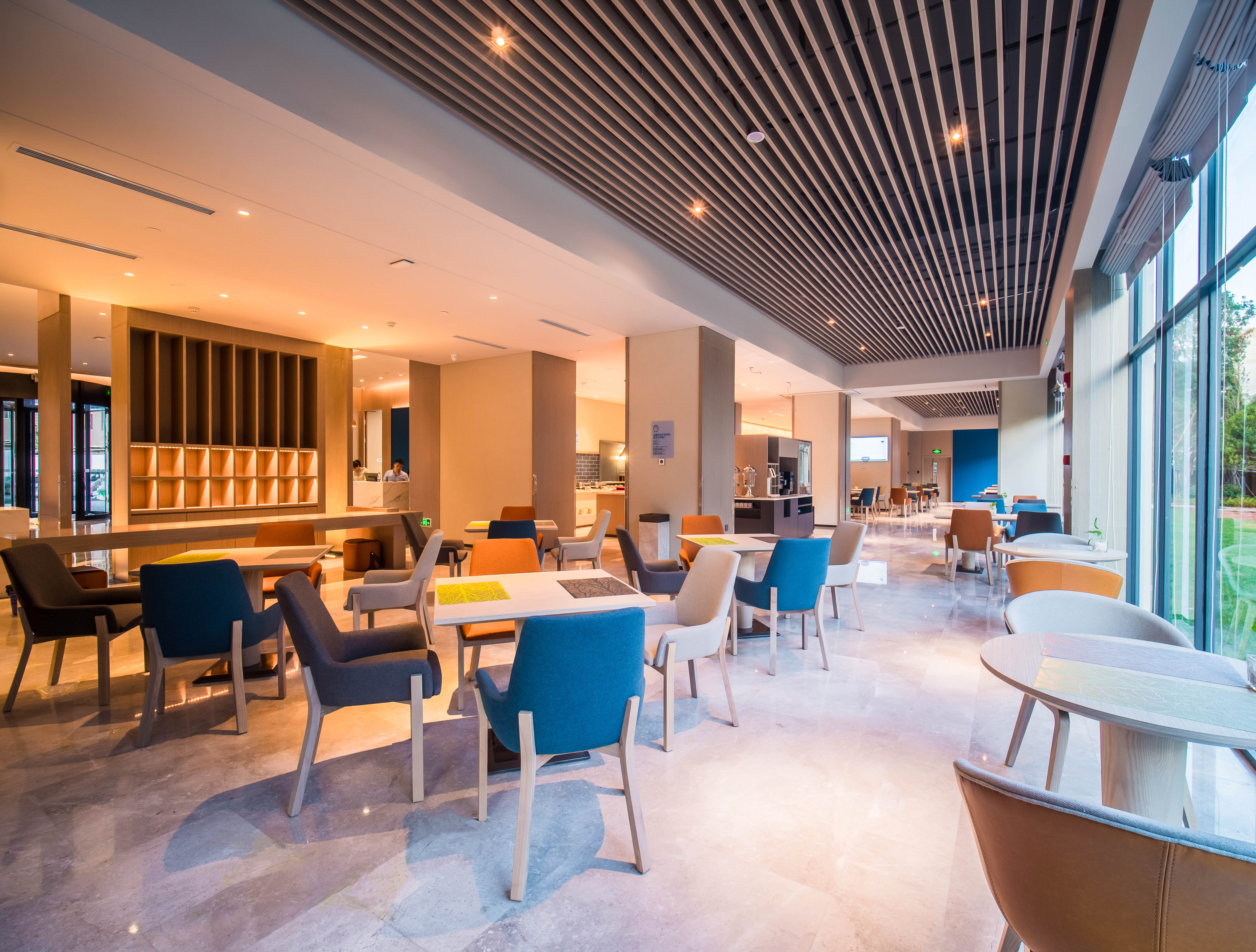 holiday inn express kunming west an ihg hotel