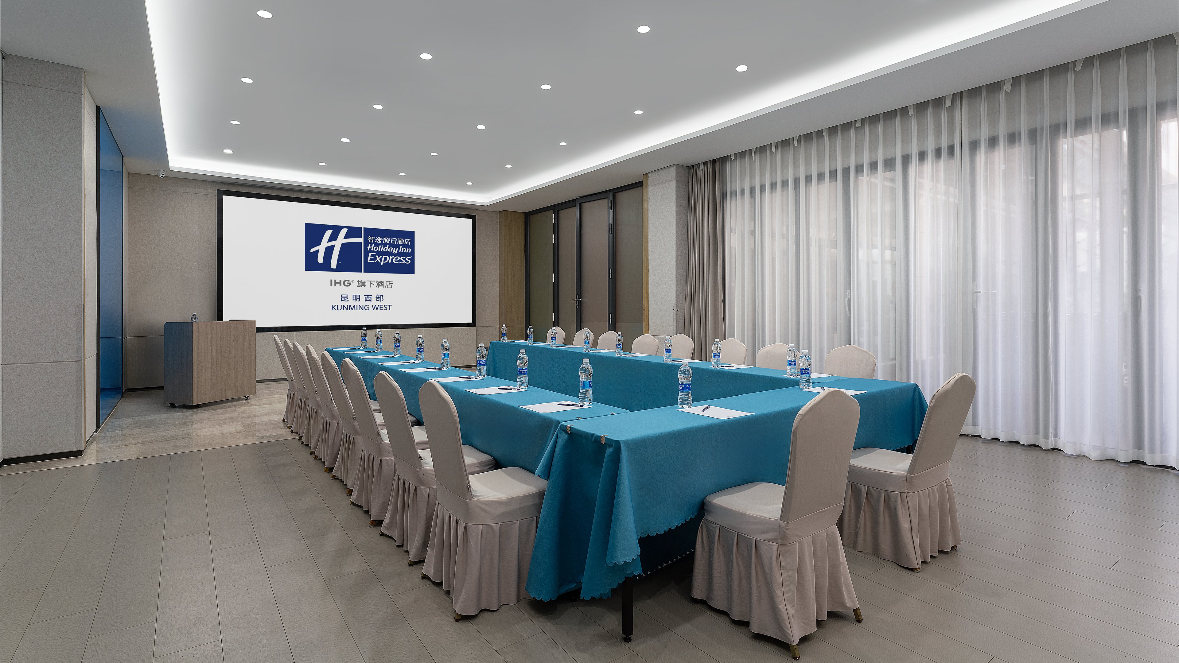 holiday inn express kunming west an ihg hotel