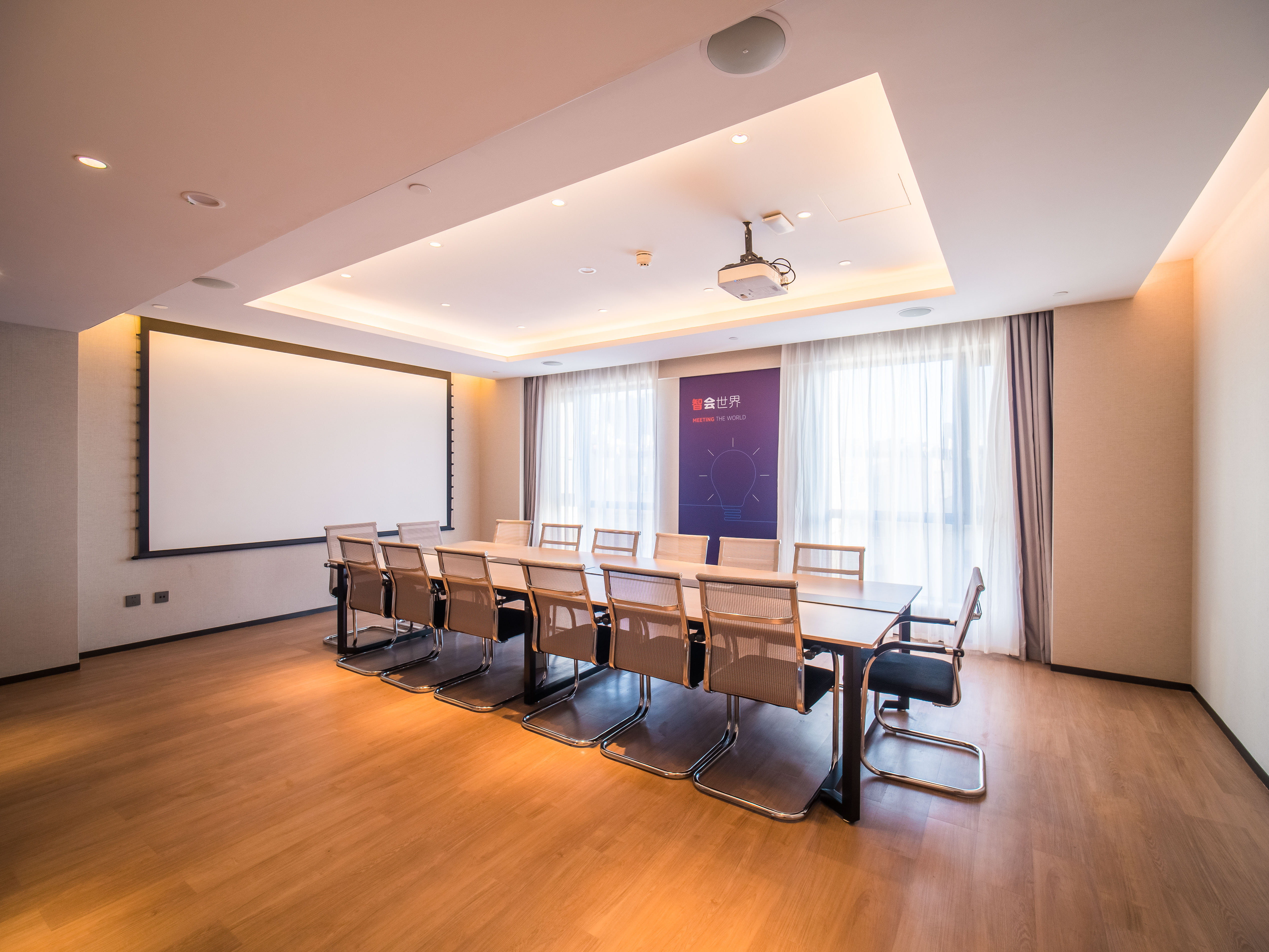 holiday inn express kunming west an ihg hotel