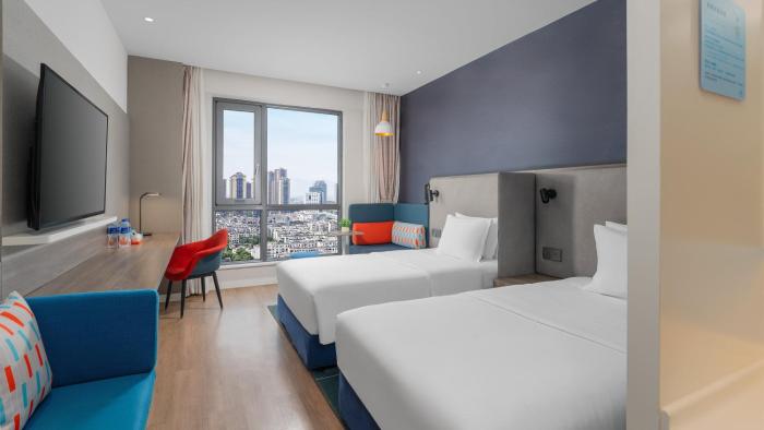 holiday inn express kunming west an ihg hotel