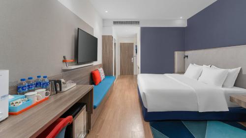 holiday inn express kunming west an ihg hotel