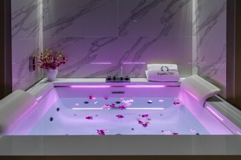 palazzo cini luxury rooms in pisa