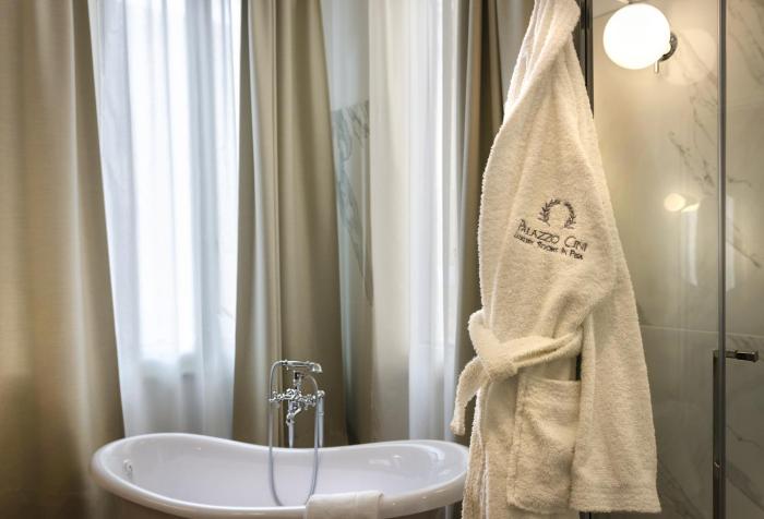 palazzo cini luxury rooms in pisa