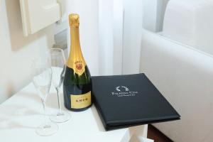 palazzo cini luxury rooms in pisa