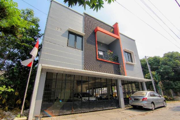 jj house wahid hasyim