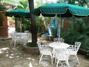 hotel el almendro
