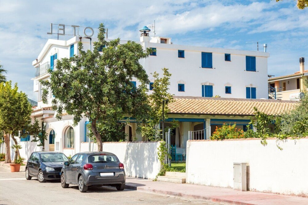 Hotel Sortale,Nuoro>>Arzachena,3 star