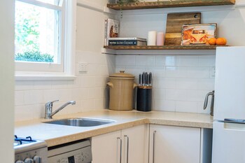 whispering pines cottages