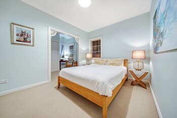 whispering pines cottages