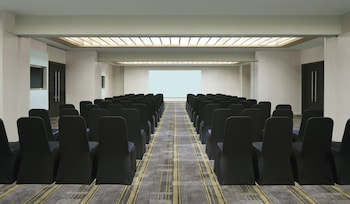 fairfield by marriott bali kuta sunset road