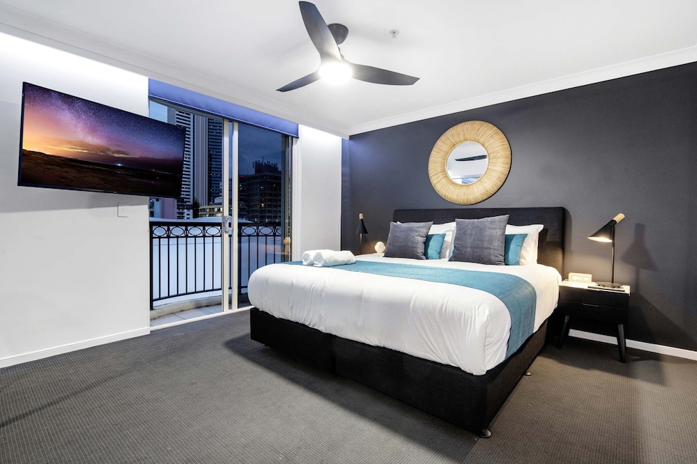 mantra towers of chevron by we accommodate