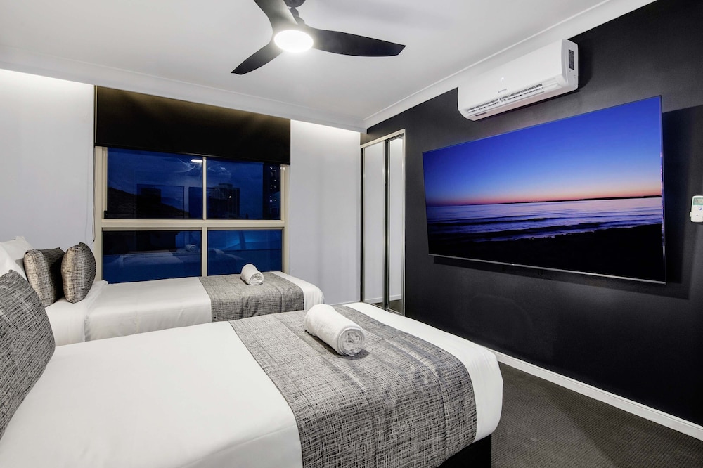 mantra towers of chevron by we accommodate