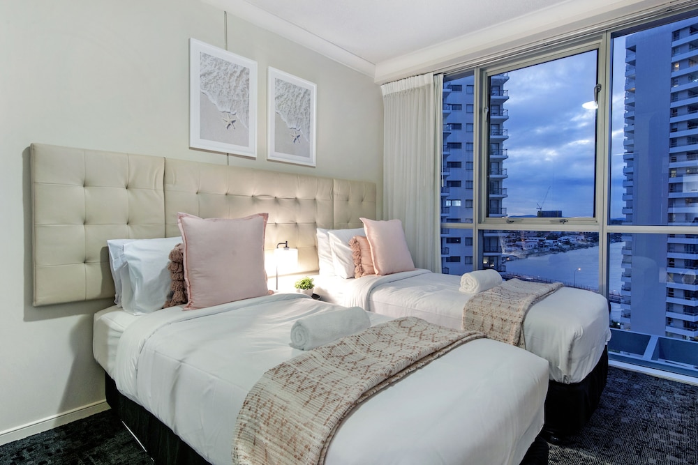 mantra towers of chevron by we accommodate