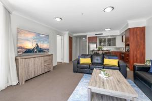 mantra towers of chevron by we accommodate