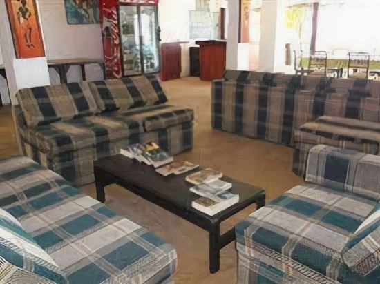 siloonaa garden villa