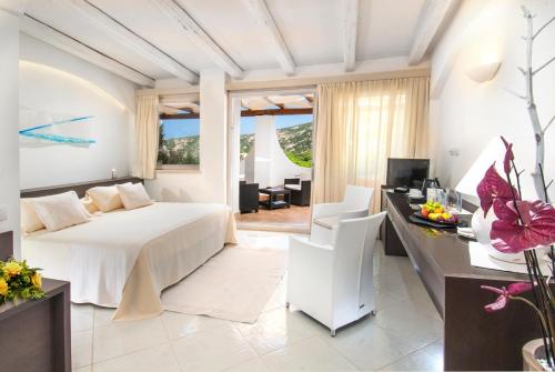 hotel punta est
