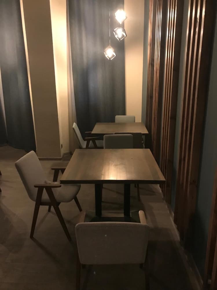a hotel yerevan