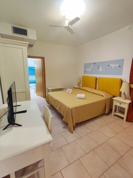 hotel gabbiano agenzia isola rossa