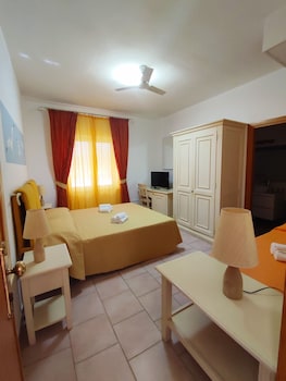 hotel gabbiano agenzia isola rossa