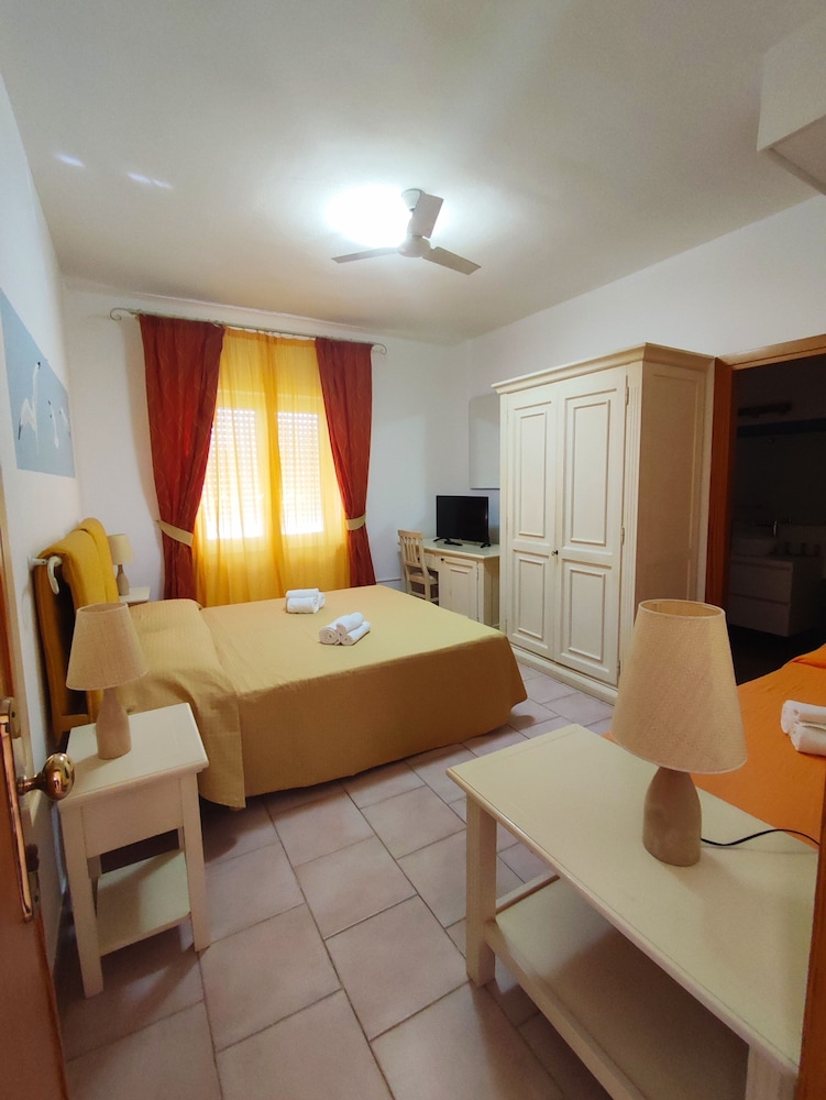 hotel gabbiano agenzia isola rossa