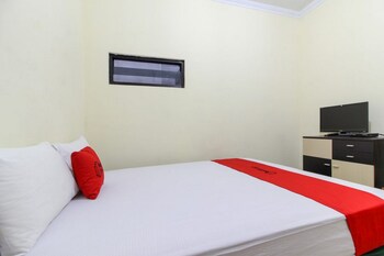 reddoorz near rumah sakit condong catur