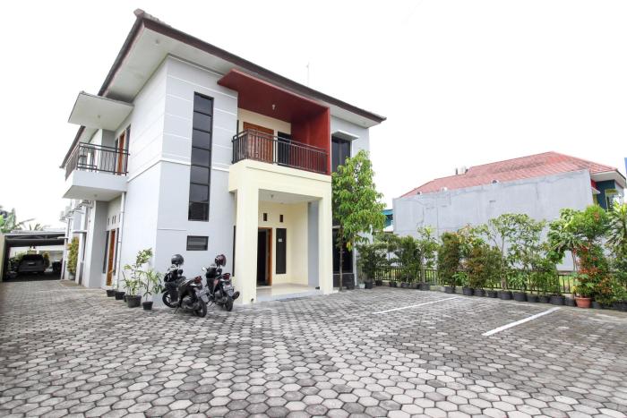 reddoorz near rumah sakit condong catur
